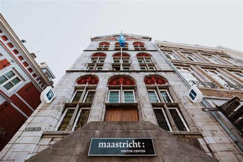 maastricht stores.